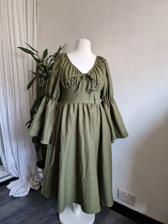 Florence Dress (whimsical sleeves, standard skirt, lace up back)