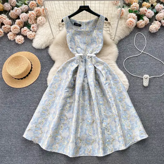 Palace style dress French square collar slim waist slimming gold stamping retro dress R2193
