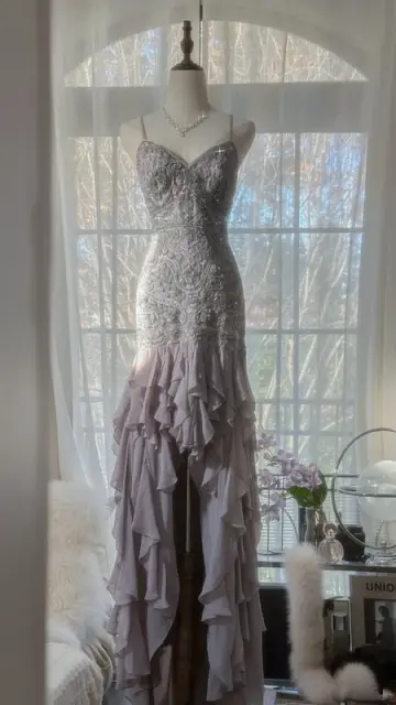 Light gray-purple halter-neck fitted waist slim hip body elegant long ball gown R7689