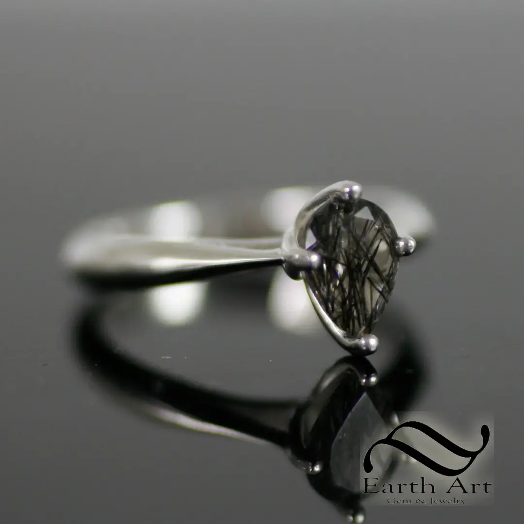Pear cut Natural "Salt & Pepper" Engagement ring