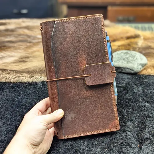 TN STANDARD Traveller's Notebook | Forest Keep ROOTS, No. 1