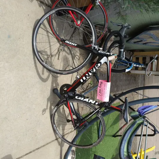 Giant TCR Carbon Road Bike M - P -2018871