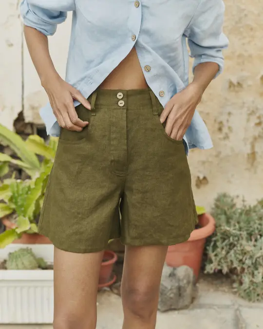 SOLLER linen shorts