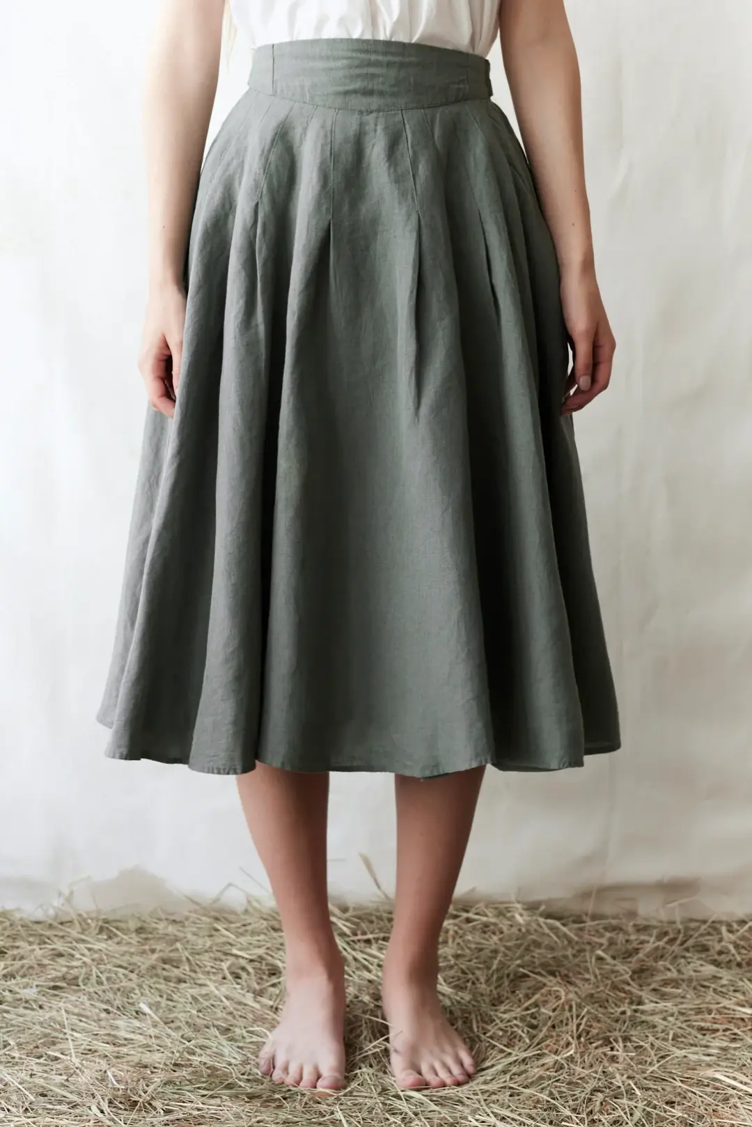 Jupe 'Vineta' midi en lin vert sauge