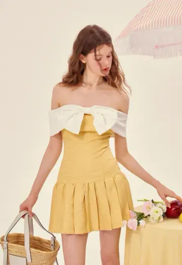 Bowknot waist pleated dress off-the-shoulder tube dress R5246