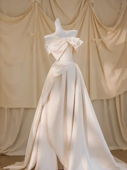 Apricot satin one-shoulder slim waist long dress bridal gown R5779