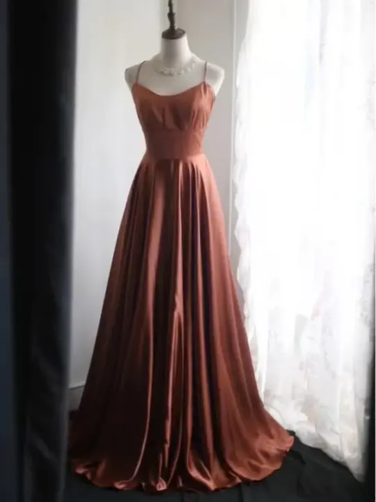Brownish-red spaghetti-strap waist-cinching backless sexy long elegant prom dress R7948