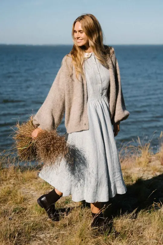 Classic – Long Sleeve Peter Pan Collar Linen Dress