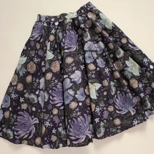 PREORDER [MIDI SKIRT] Deathly Bouquet