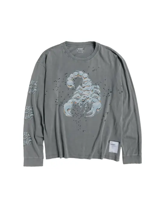 SATISFY MothTech Long Tee Faded Black Scorpion