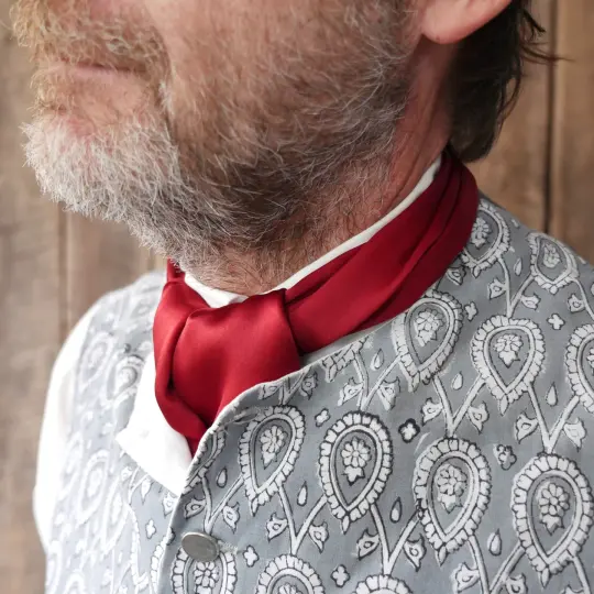 Men's Colored Silk Cravats