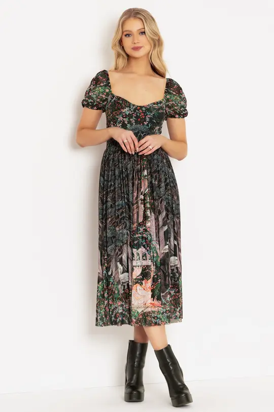 Nielsen Sleeping Beauty Short Sleeve Midaxi Dress