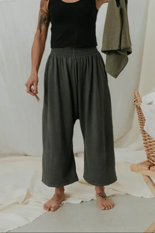 Weekend Pants in Concrete