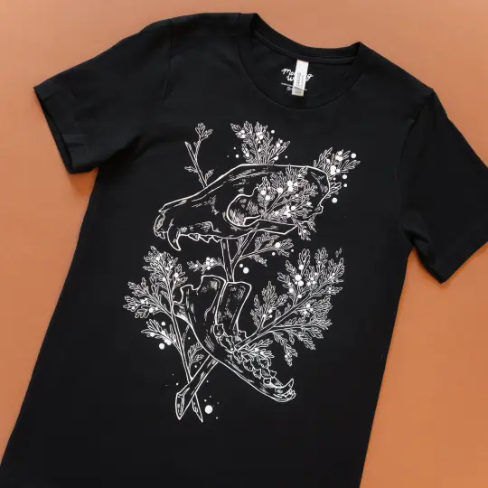 [SCREENPRINTED TEE SHIRT] Witch's Garden