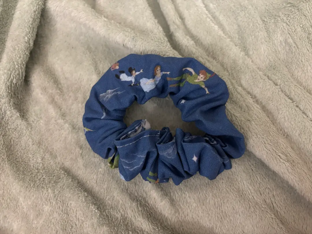 Flight Scrunchie