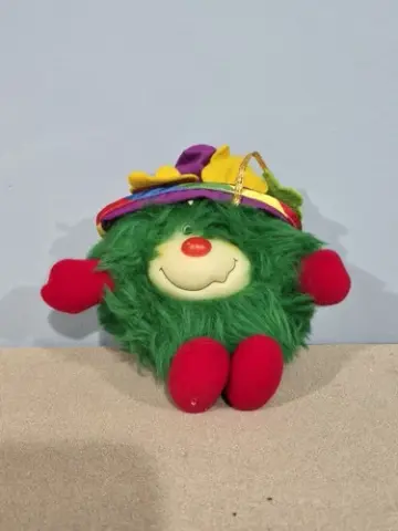 Mattel Rainbow Brite LUCKY SPRITES with Green Hat, Vintage 1984 7" inch Plush