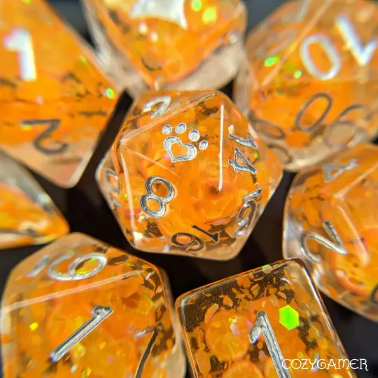 Orange Dice Set – 8-Piece Fruit Slice DnD Dice | Fennek & Finch