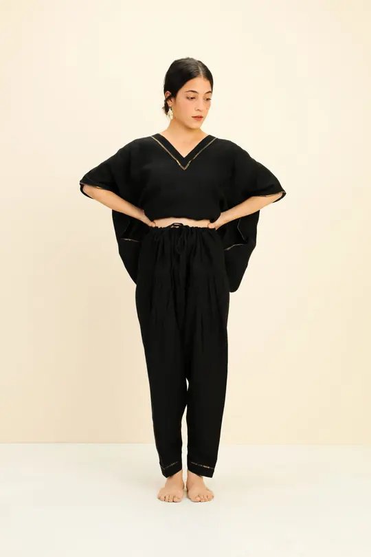 Calla lily salwar