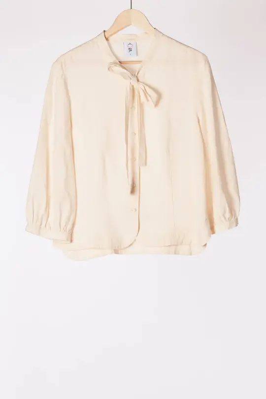 Milky White Jasmine Shirt, 3/4 Sleeve
