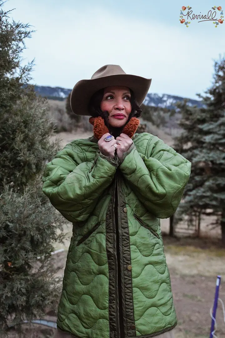 Collared Habitat Coat with Dark Sherpa