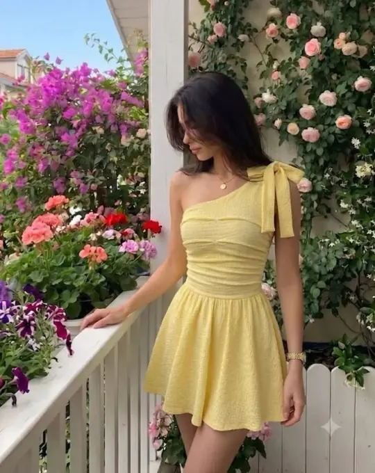 Minimalist One-shoulder Women's Homecoming Dress Yellow Corset Short Prom Dress Party Dress RS2797