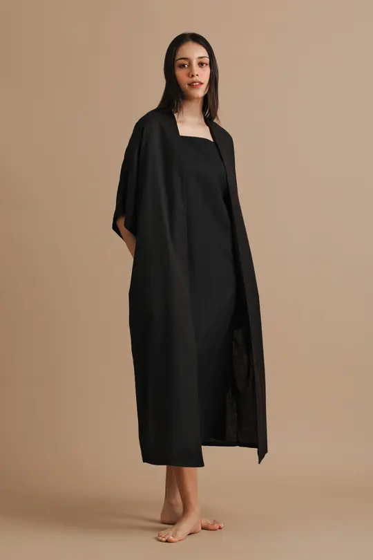 Zen Forest black robe