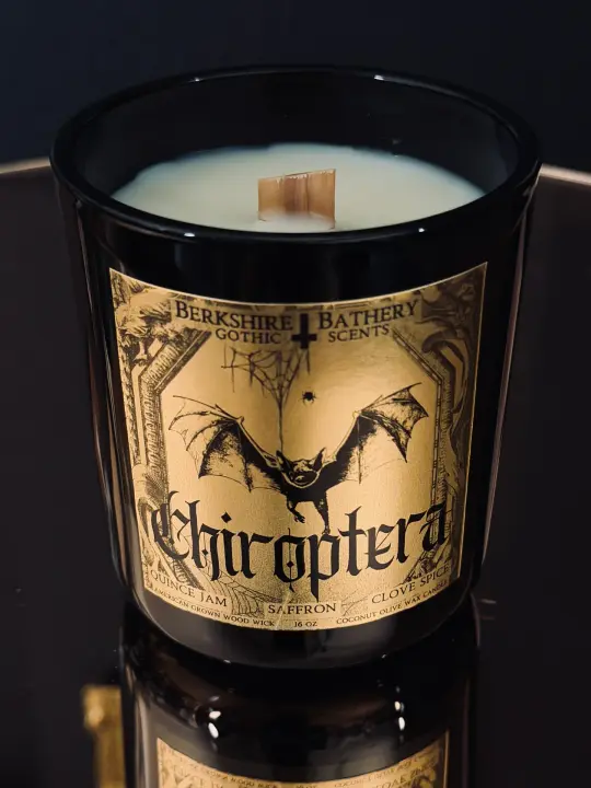 CHIROPTERA | Quince Jam + Clove - 16oz Wood Wick Candle