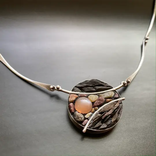 Curvature Necklace