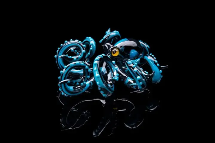 Unique Black And Blue Glass Octopus Figurine Handmade Art 4.5cm