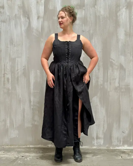 Caterina Stays Gown in Black Linen