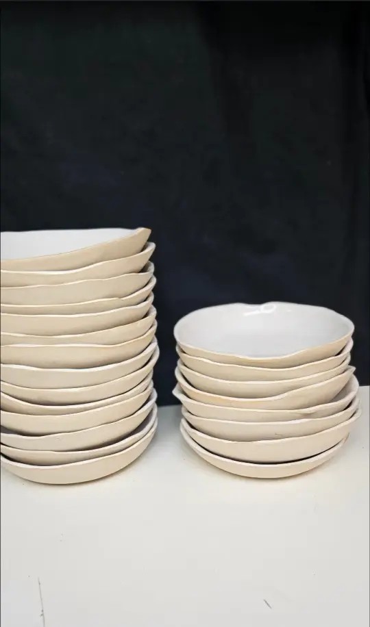 Restaurant collection organic edge bowl 18cm