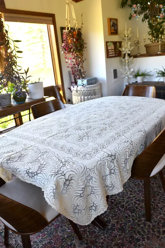 Large Quaker Lace Vintage Tablecloth #11