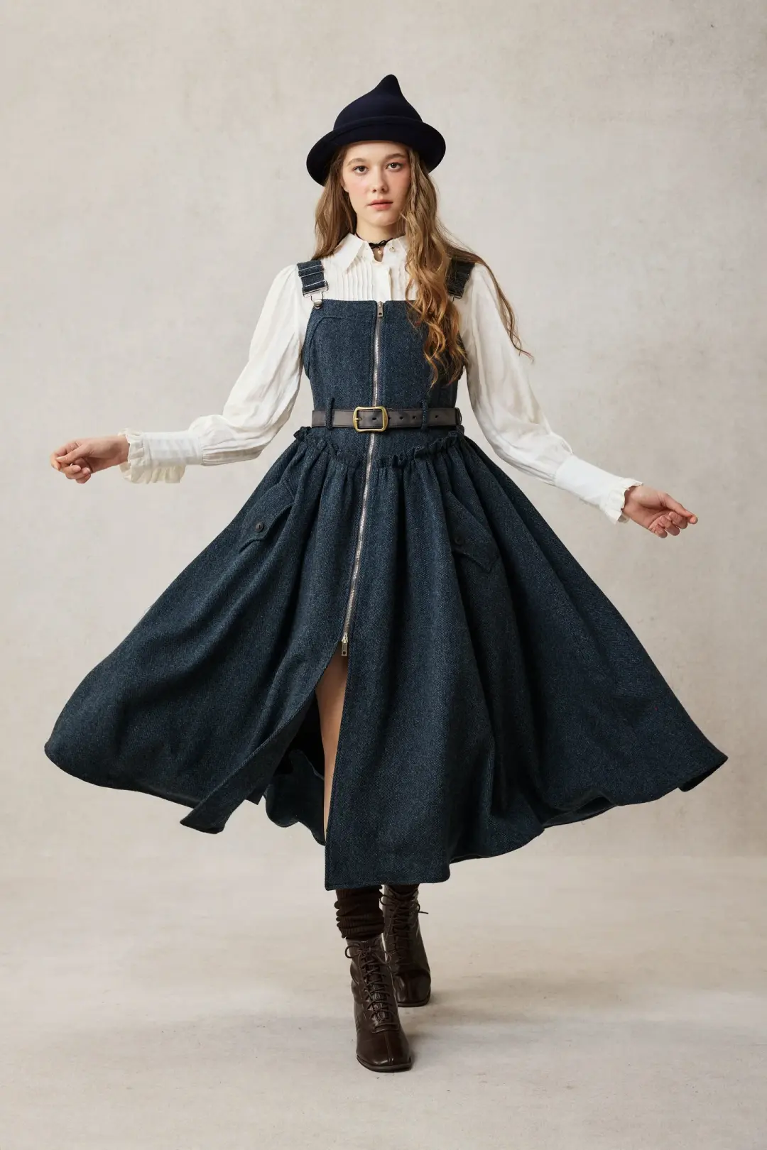 Tess 31 |100% Wool Halter Dress
