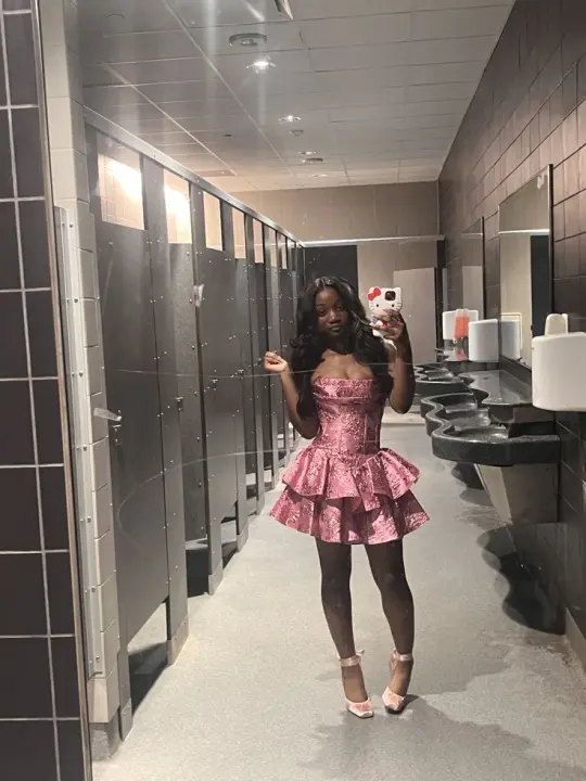 Princess Style Pink A-Line Strapless Embroidery Tiered Bodycon Mini Dress Homecoming Dress RS168