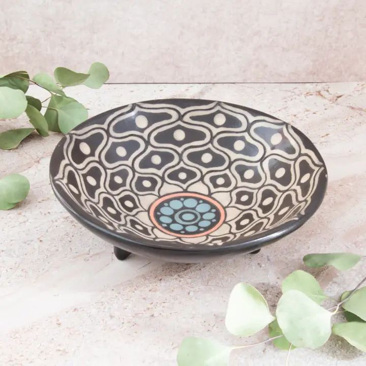 Zinapécuaro Sol Hand-Painted Ceramic Bowl