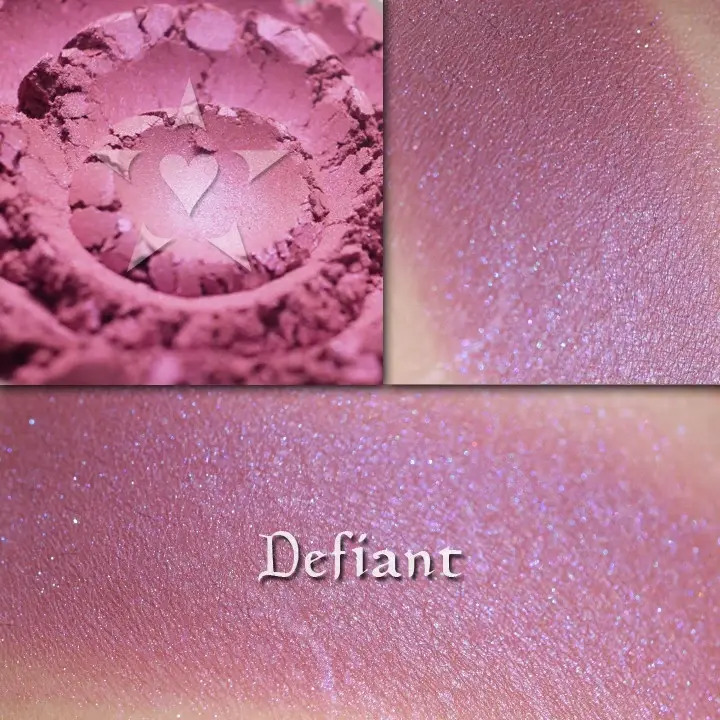 DEFIANT - Rouge - CLEARANCE