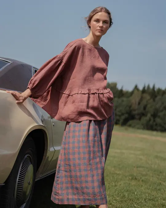 OCHRE-2 oversized linen top