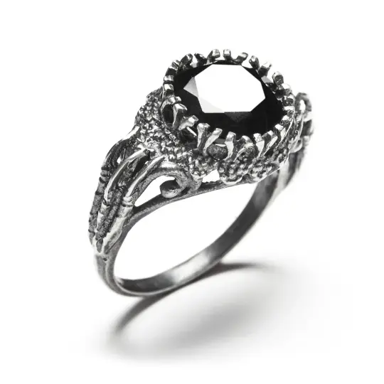 Belonging to the Darkness. Onyx & Sterling Silver.