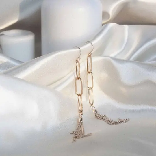 Bound Chain Earring