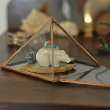 Glass Pyramid Display Box, large