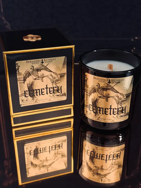 CEMETERY | Vanilla Bean + Dirt - 16oz Wood Wick Candle