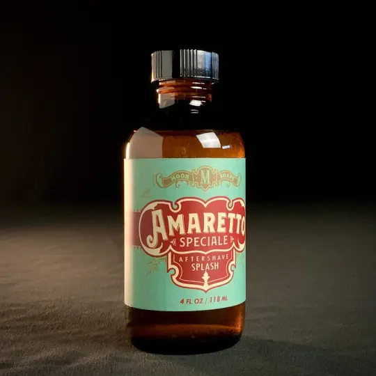 Amaretto Alcohol Splash