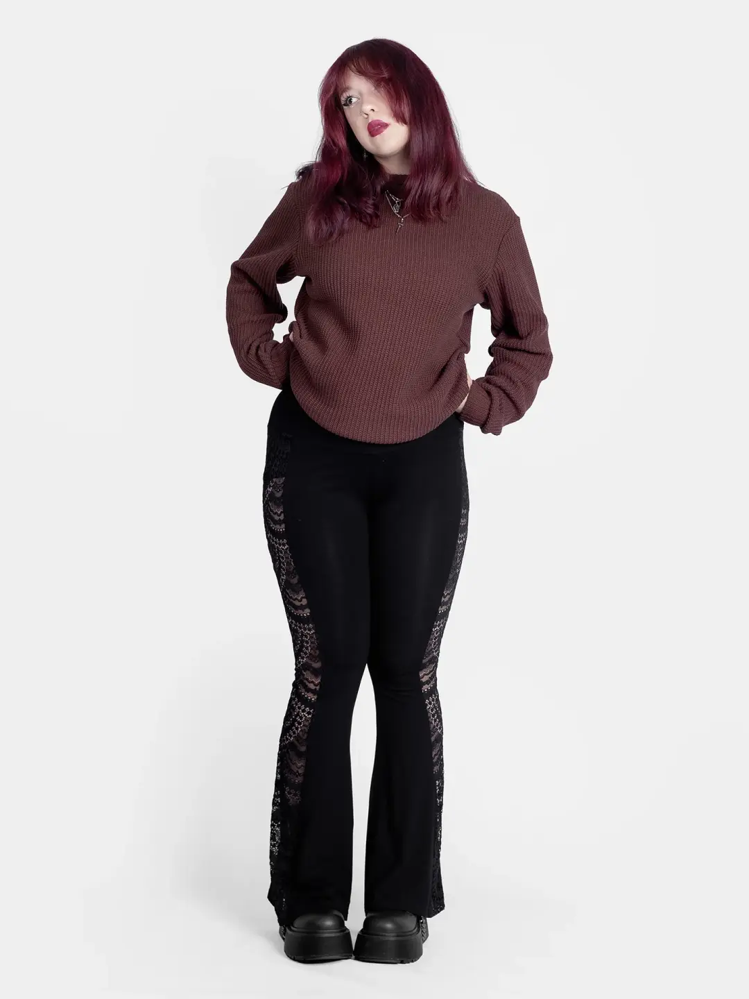 Brązowy sweter Omen
