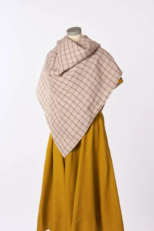 Palisandra Scarf, Latte Grid