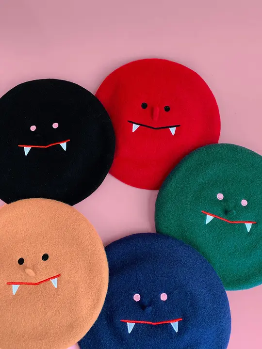 "Sharptooth" Beret