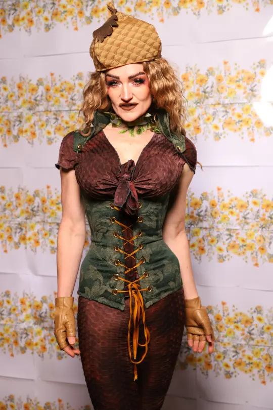 Vixen Corset In Green Forest Scroll - The Leave It To Beaver Collection