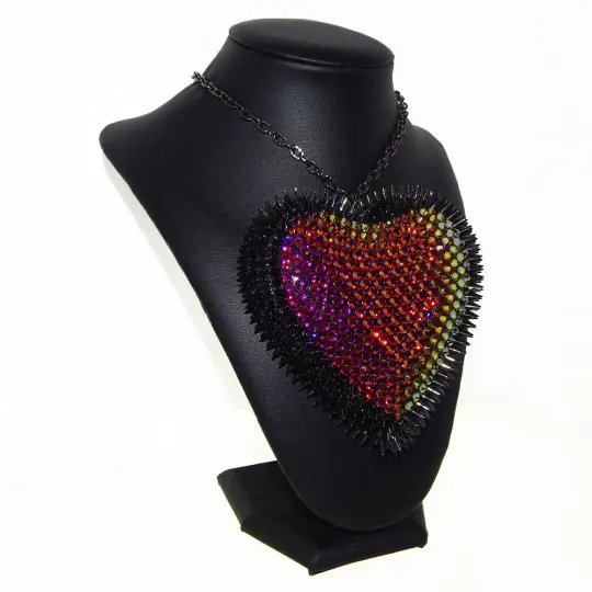 Heartbreaker Necklace | Volcano