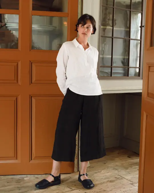 Culottes No.11 Linen Cropped Pants in Black