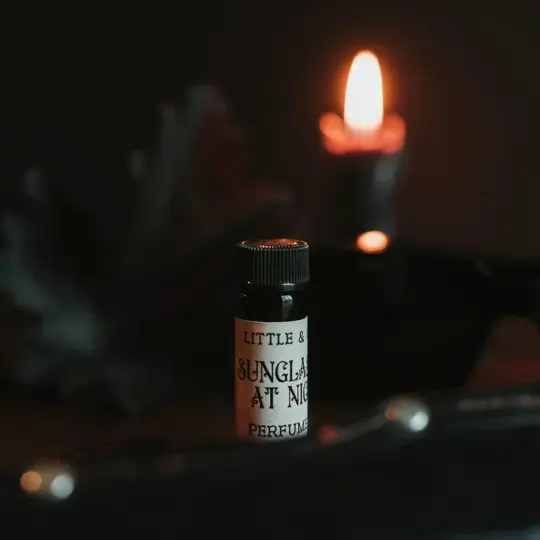 Sunglasses at Night | Artisan Perfume