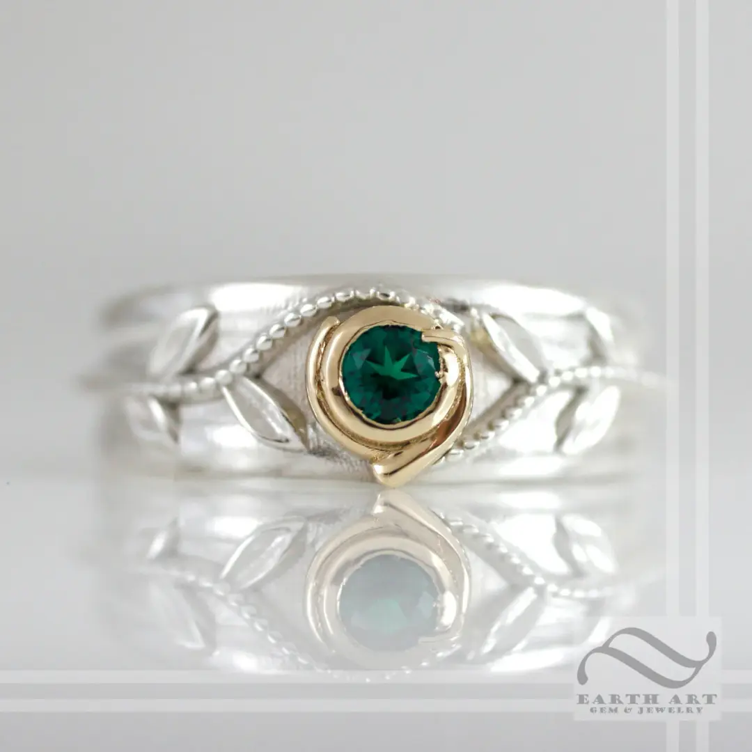 Mens Kokiri Emerald Ring - Legend of Zelda - mens wedding band